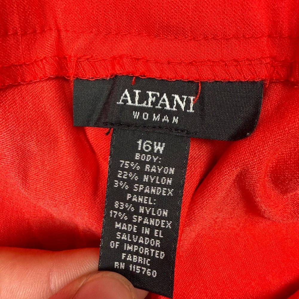 Alfani Woman Red Pull On Capri Pants Size 16W Cropped Trousers Stretch 14107 - Picture 6 of 8